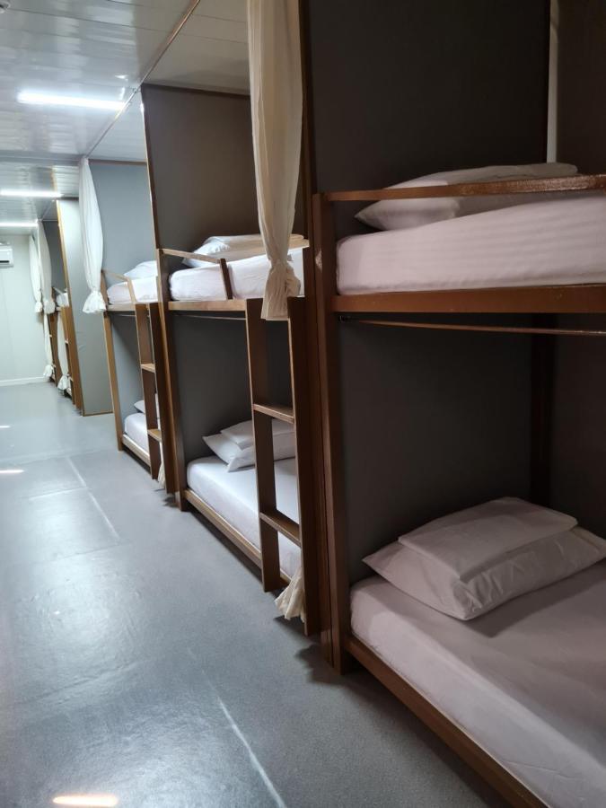 Ooni Hostel Моалбоал Екстериор снимка